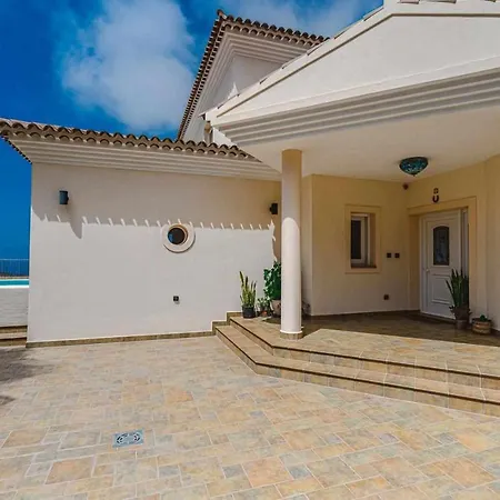 Impresionante Con Vistas Panoramicas Villa *
